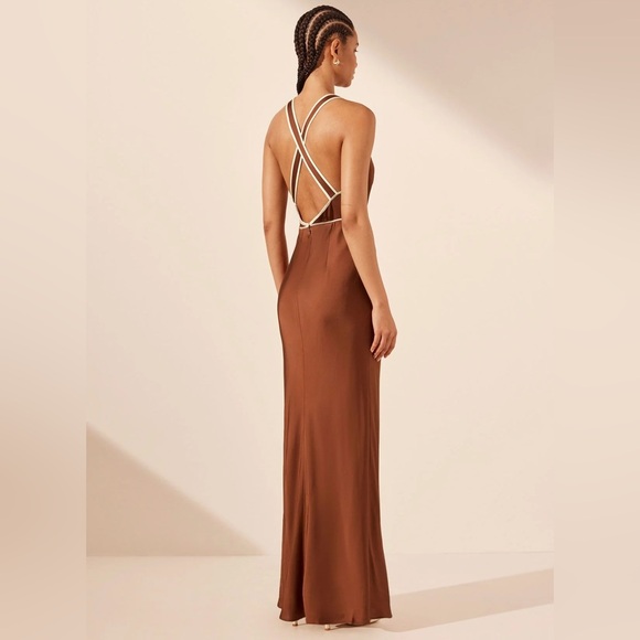 Shona Joy Belkis Contrast Plunged Cross Back Mini Dress - Picture 2 of 11